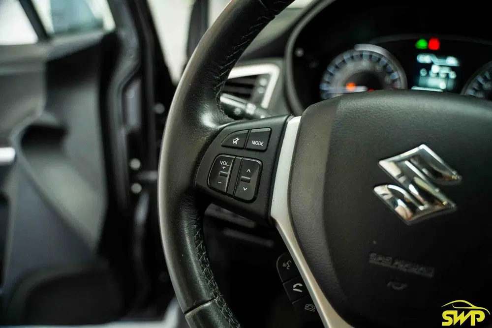 Suzuki S-Cross 1.5 Hybrid Style uit 2023, foto 14