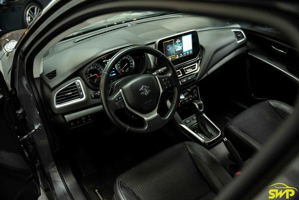 Suzuki S-Cross 1.5 Hybrid Style uit 2023, foto 4