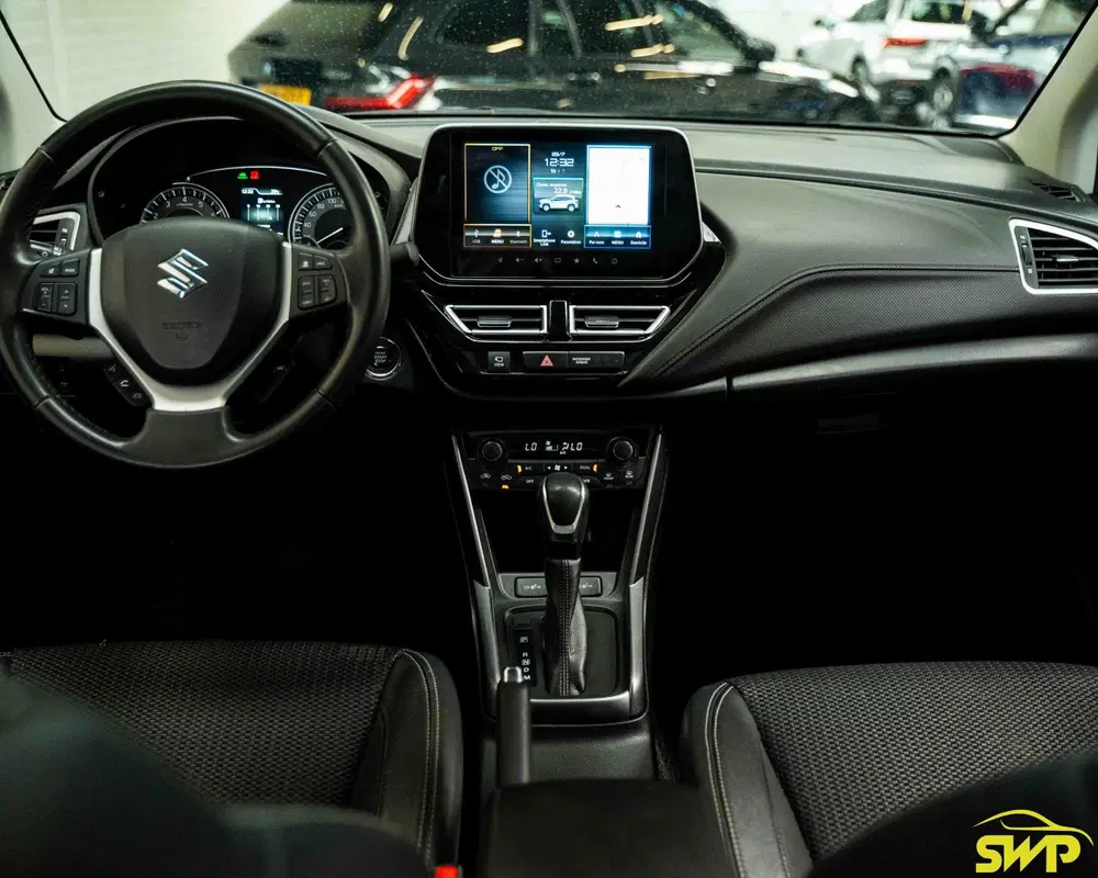 Suzuki S-Cross 1.5 Hybrid Style uit 2023, foto 8