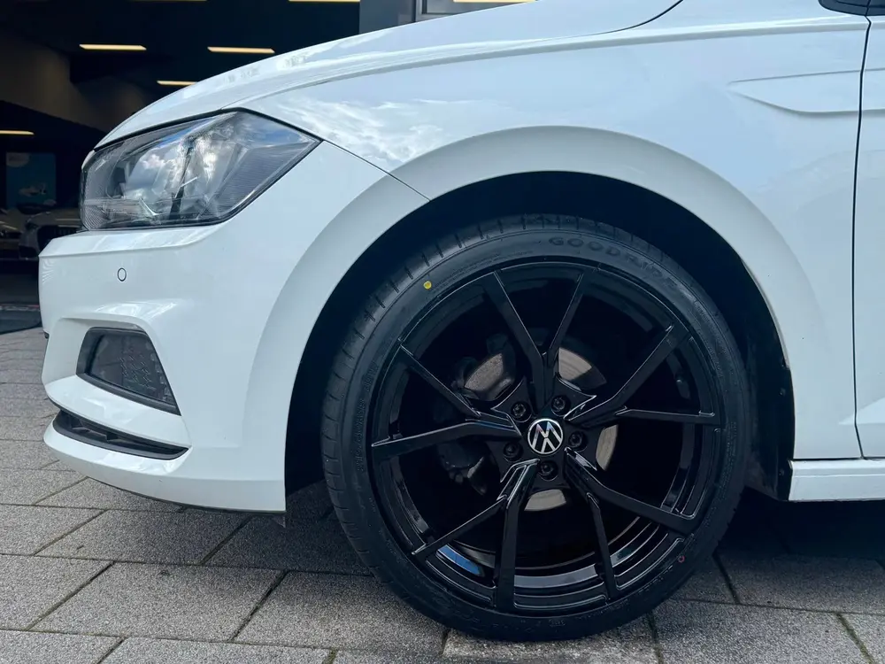 Volkswagen Polo 1.0 Trendline - Navigatie I Airco I PDC I LE uit 2021, foto 16