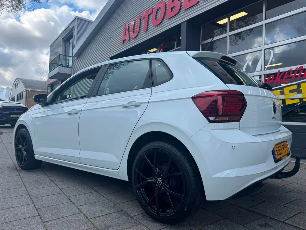 Volkswagen Polo 1.0 Trendline - Navigatie I Airco I PDC I LE uit 2021, foto 7