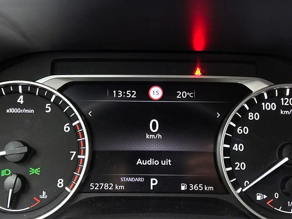 Nissan Qashqai 1.3 MHEV Xtronic Acenta CAMERA uit 2023, foto 20