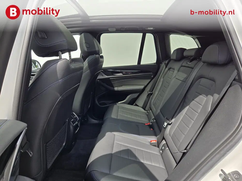 BMW iX3 High Executive M-Sport 80 kWh SOH 98% 'Min uit 2022, foto 12
