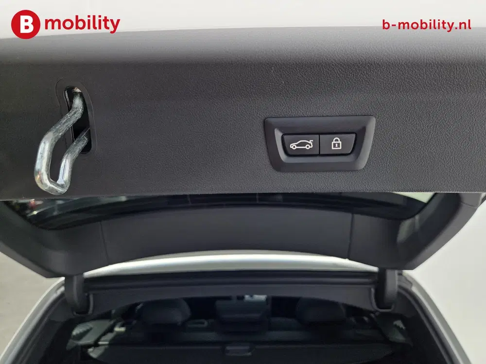 BMW iX3 High Executive M-Sport 80 kWh SOH 98% 'Min uit 2022, foto 15