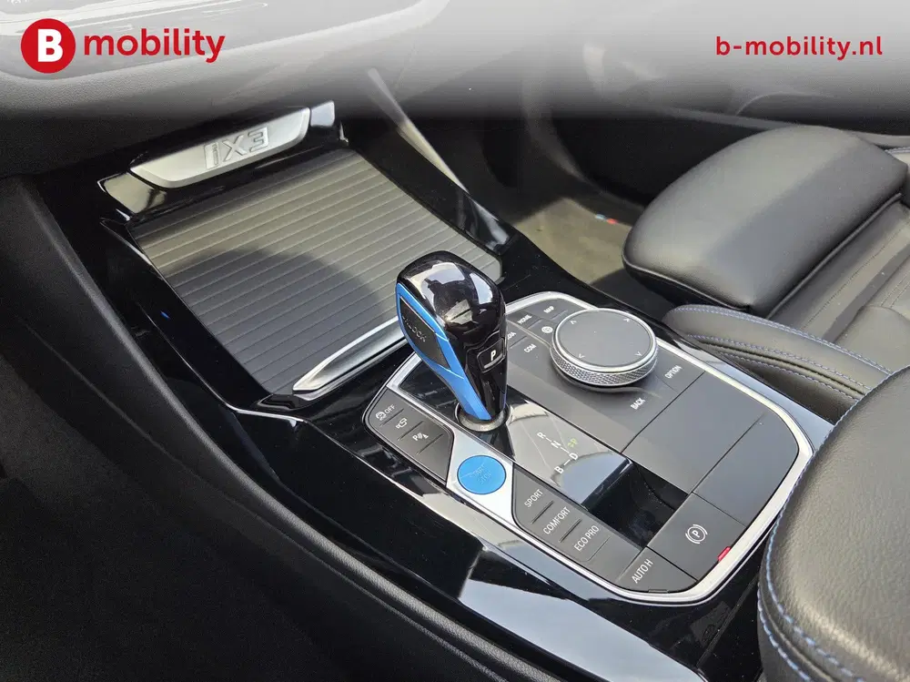 BMW iX3 High Executive M-Sport 80 kWh SOH 98% 'Min uit 2022, foto 8