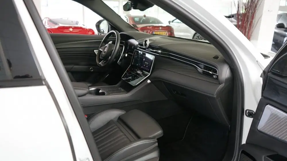 Maserati Grecale 2.0 MHEV Modena | 21 inch | 330 PK | | Perf uit 2023, foto 8