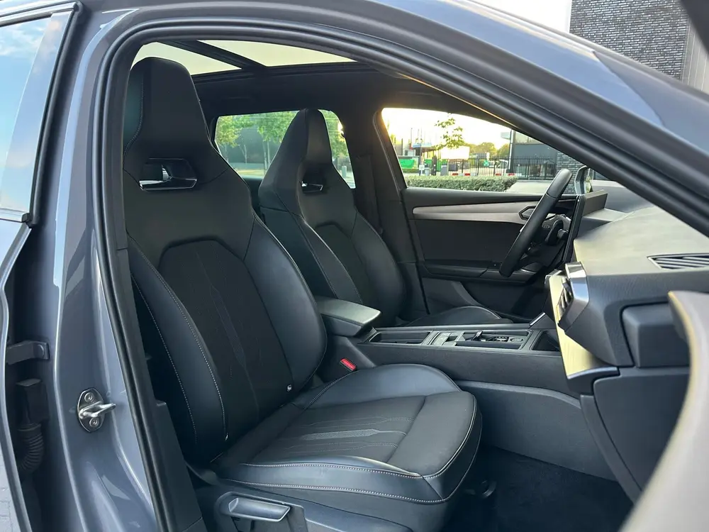 Cupra Leon Sportstourer 1.4 E-Hybrid VZ|PANO|ACC|CAMERA uit 2020, foto 17