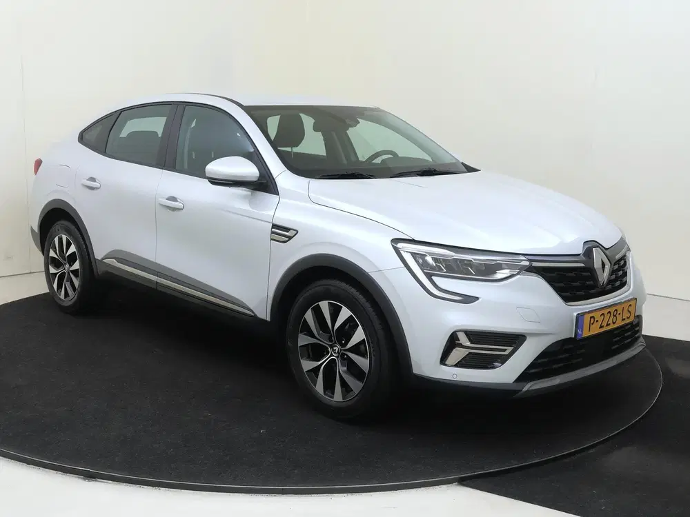 Renault Arkana 1.3 TCe 140 uit 2021, foto 2