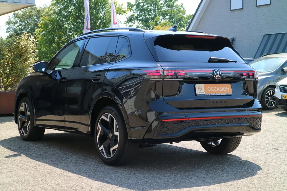 Volkswagen Tiguan 1.5 eTSI R-Line Edition | Automaat! | Came uit 2024, foto 4