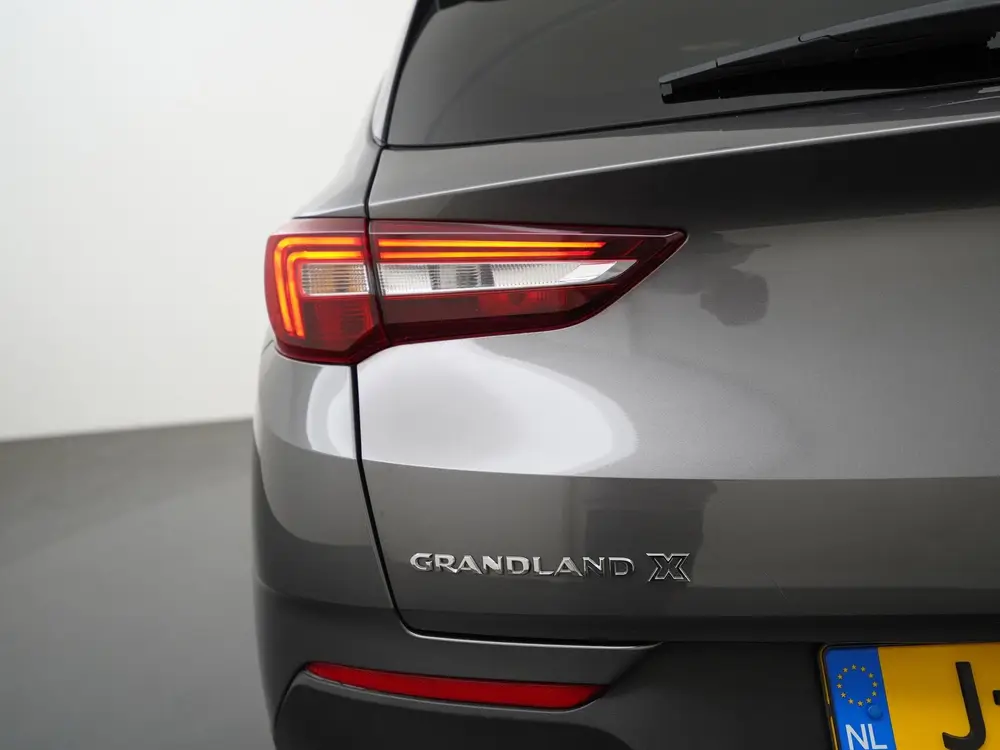 Opel Grandland X 1.2 Turbo Business + | Trekhaak | Navigatie uit 2019, foto 20