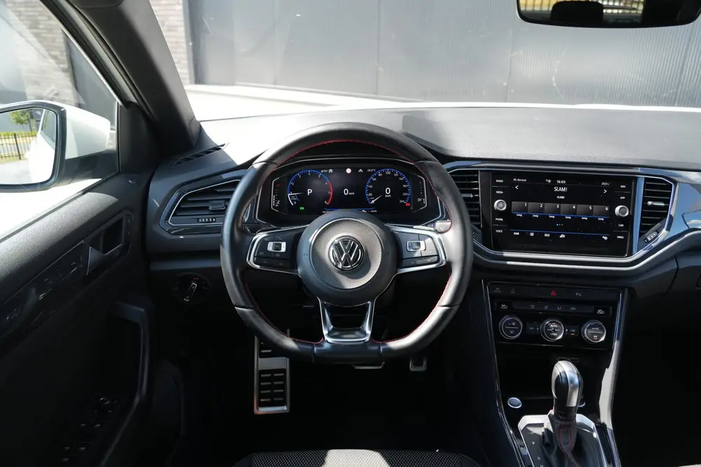 Volkswagen T-Roc 1.5 TSI Sport Business R - ACC - LED - Carp uit 2020, foto 2