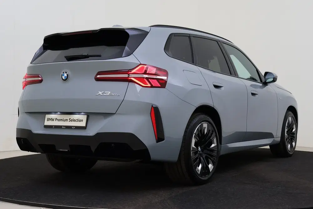 BMW X3 30e xDrive M Sport Automaat uit 2026, foto 2