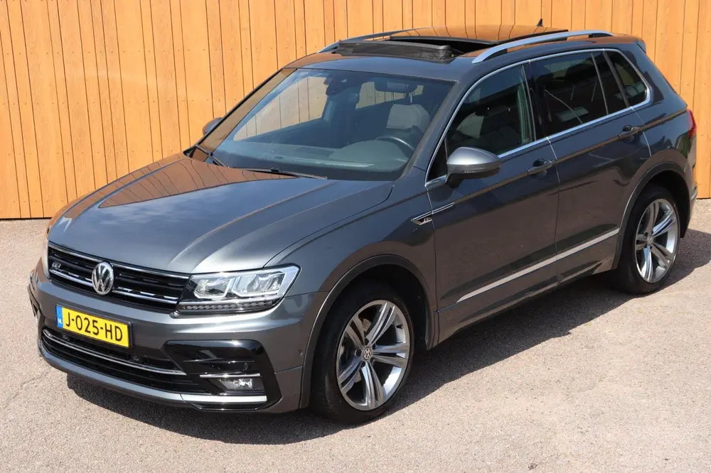 Volkswagen Tiguan 1.5 TSI ACT R-Line Highline Bus orgNL schu uit 2020, foto 6
