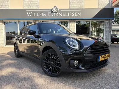 Mini Clubman 1.5 Cooper Classic Pano Leder Elc Stoelen uit 2023