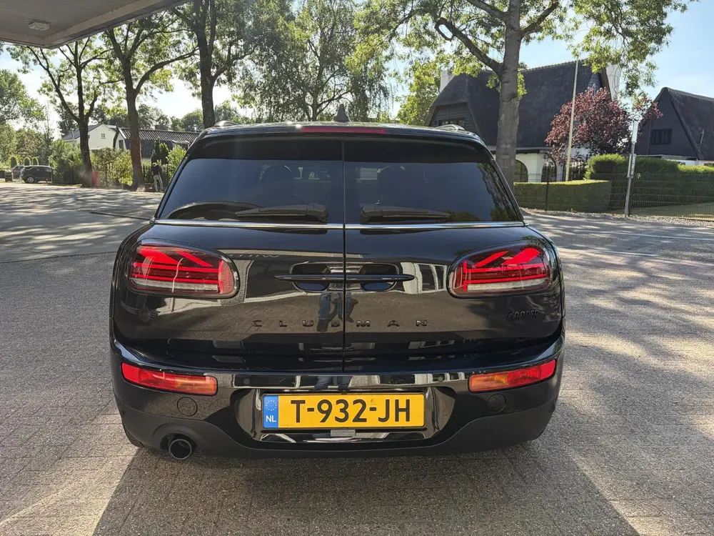 Mini Clubman 1.5 Cooper Classic Pano Leder Elc Stoelen uit 2023, foto 11