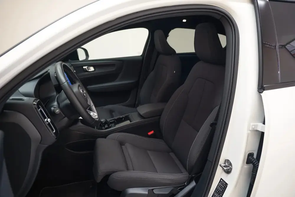 Volvo C40 Recharge Plus 69 kWh 3-fase [ Panorama LED uit 2023, foto 10