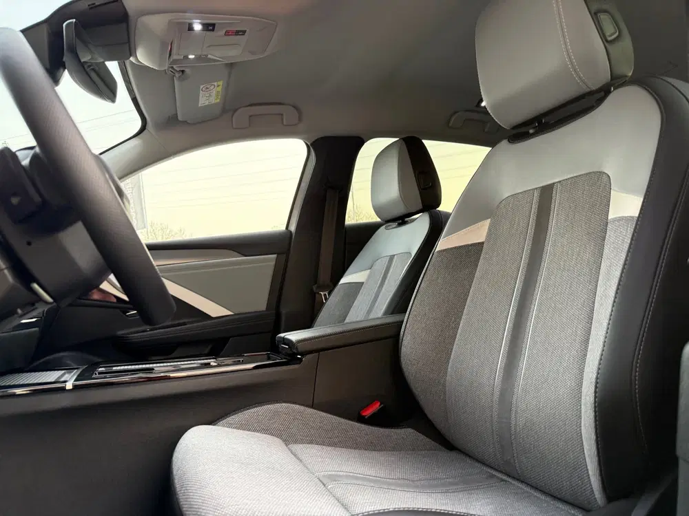 Opel Astra 1.2 GS-line Leder uit 2023, foto 11