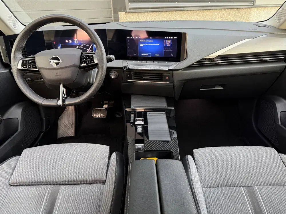 Opel Astra 1.2 GS-line Leder uit 2023, foto 13
