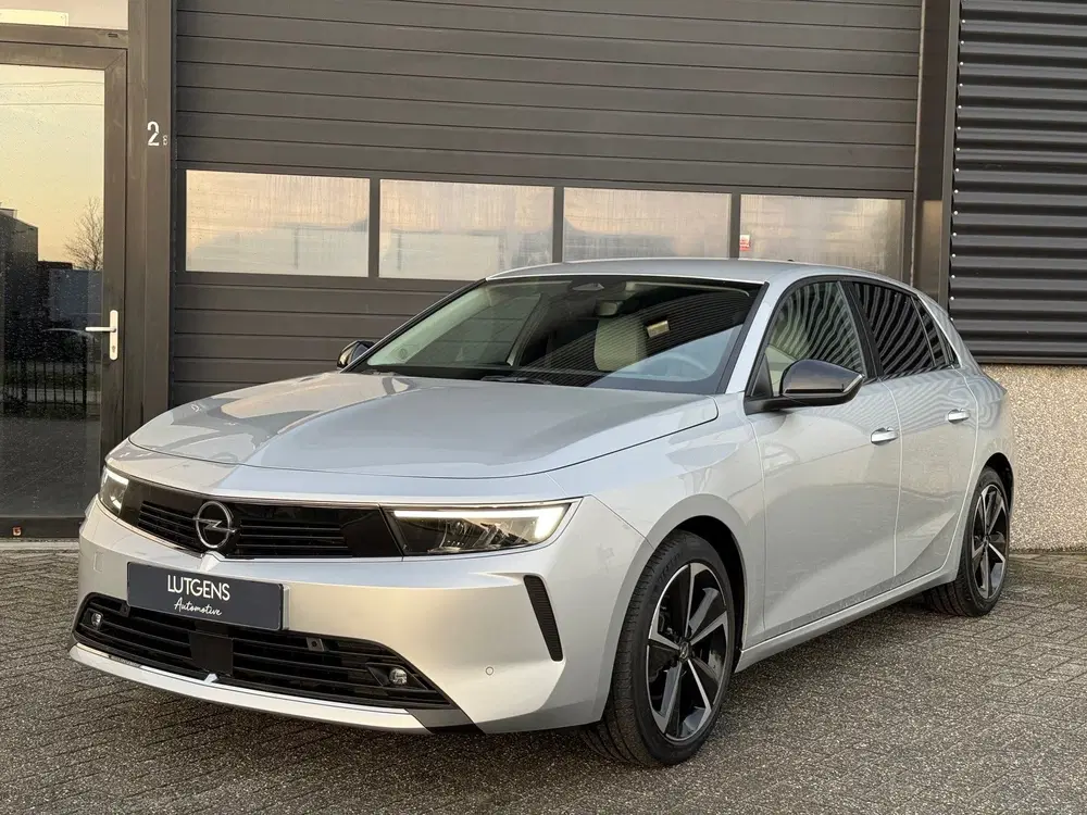 Opel Astra 1.2 GS-line Leder uit 2023, foto 2