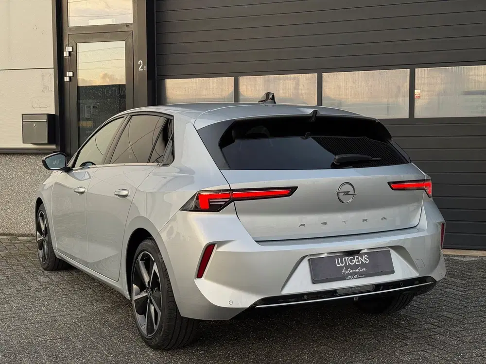 Opel Astra 1.2 GS-line Leder uit 2023, foto 6