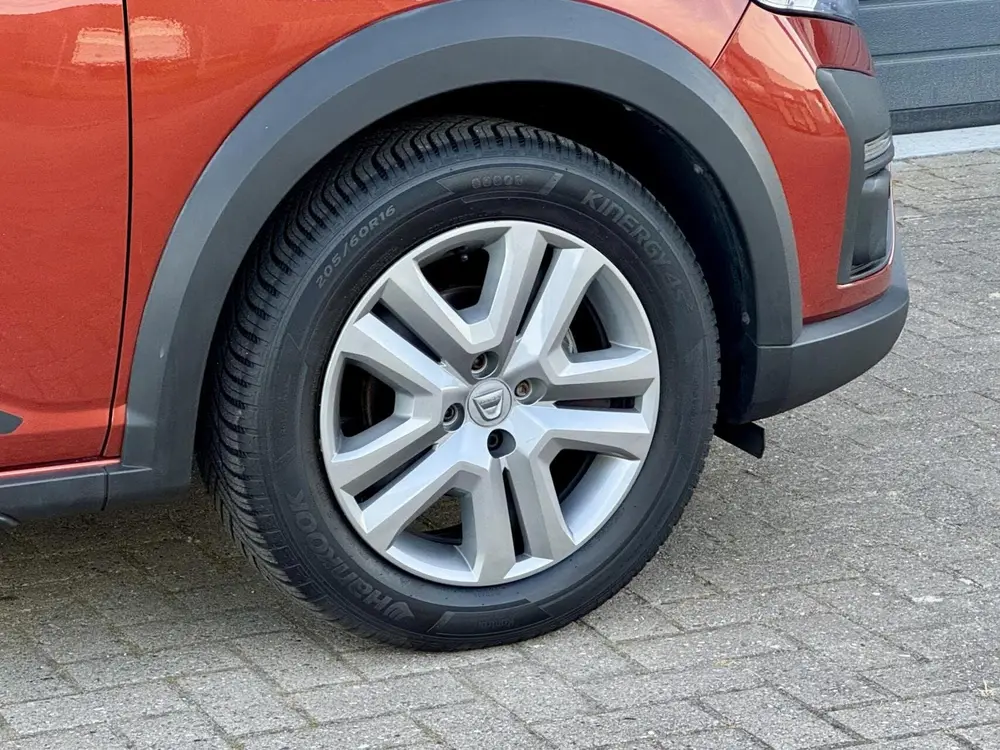 Dacia Jogger 1.0 TCe Bi-Fuel 101pk Comfort uit 2022, foto 14