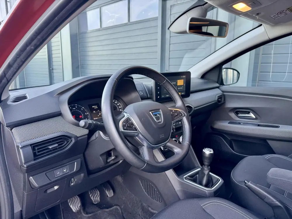 Dacia Jogger 1.0 TCe Bi-Fuel 101pk Comfort uit 2022, foto 16