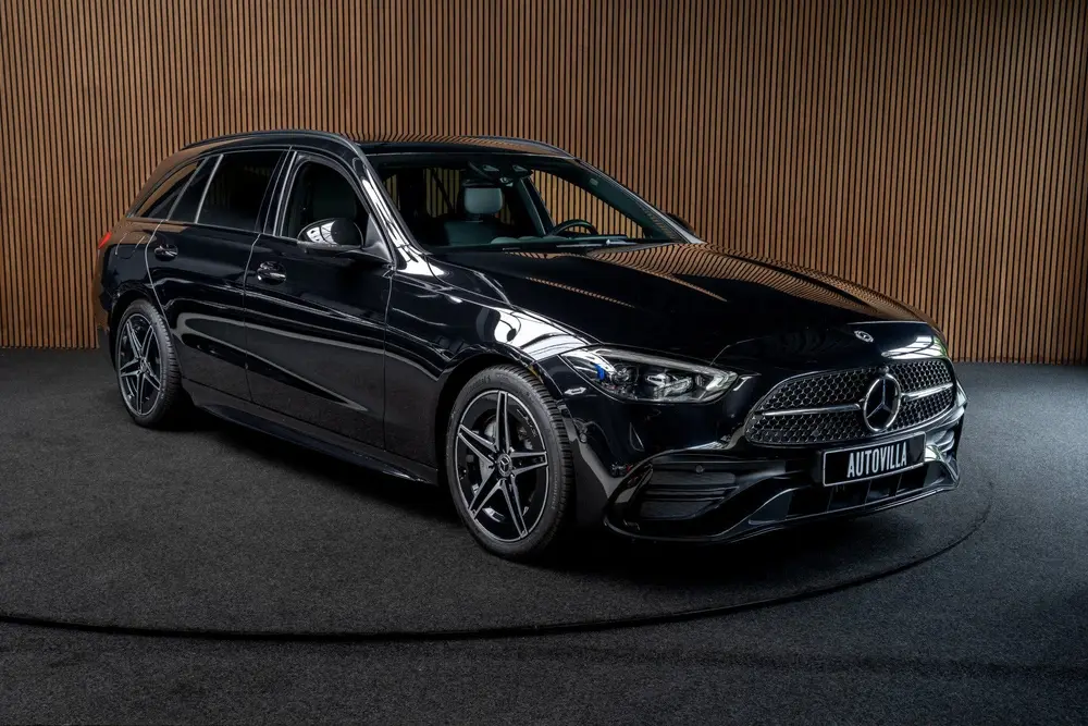 Mercedes-Benz C-Klasse 180 AMG Pano Leder Matrix LED uit 2024, foto 8