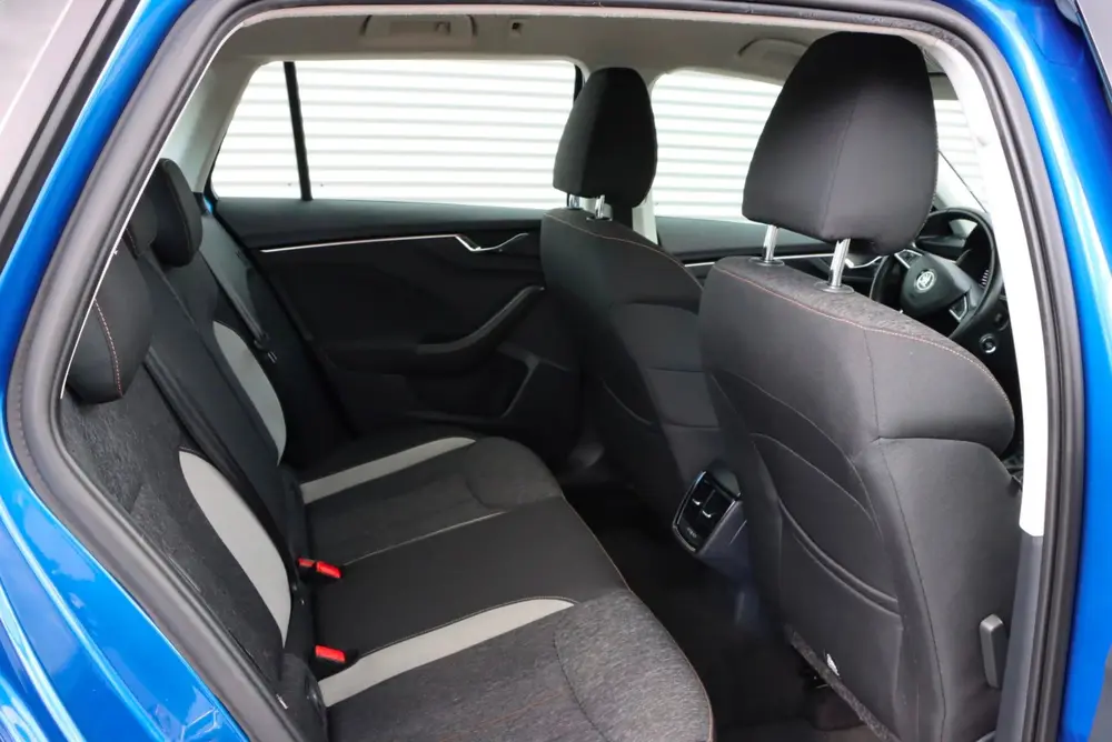 Skoda Kamiq 1.5 TSI ACT Business Edition uit 2019, foto 12