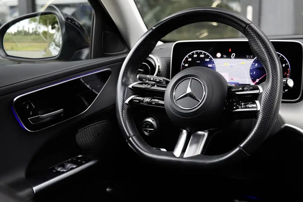 Mercedes-Benz C-Klasse 180 AMG Line Mild Hybrid Pano Wegkl.T uit 2022, foto 16