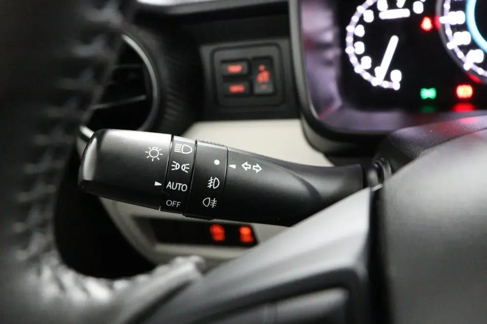 Suzuki Ignis 1.2 Hybrid Style (bj 2019) uit 2019, foto 20