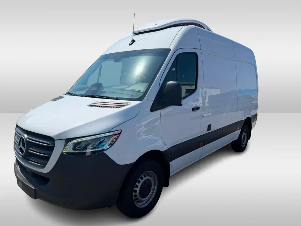 Mercedes-Benz Sprinter 319 CDI L2 H2 Automaat Koelwagen Dag uit 2024