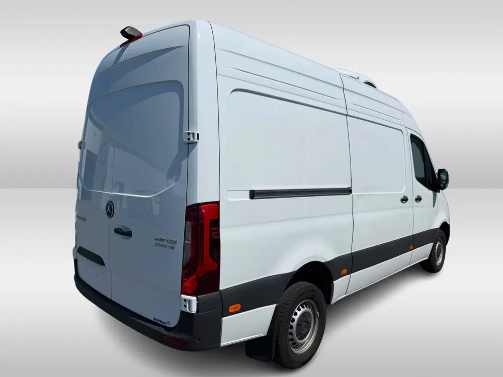 Mercedes-Benz Sprinter 319 CDI L2 H2 Automaat Koelwagen Dag uit 2024, foto 2