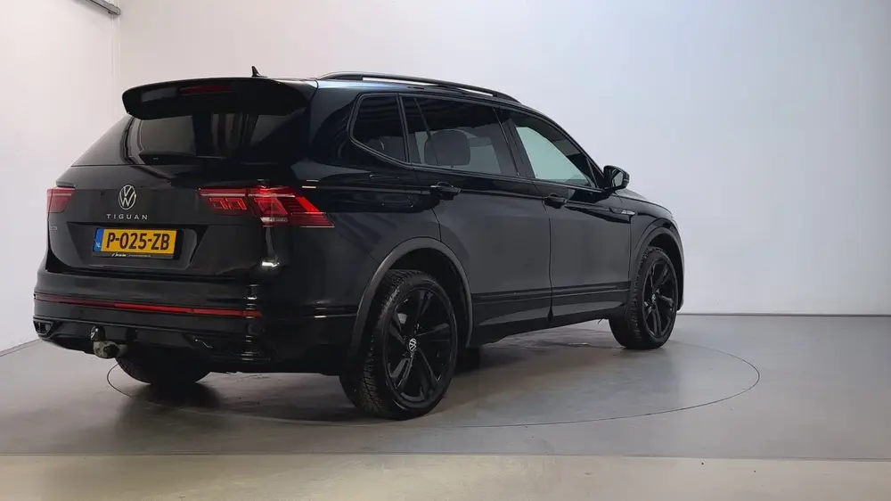 Volkswagen Tiguan Allspace 1.5 TSI R-Line Business+ 7p. Pano uit 2022, foto 3