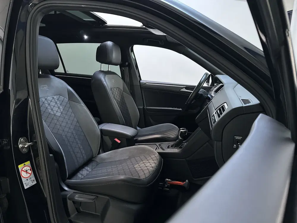 Volkswagen Tiguan Allspace 1.5 TSI R-Line Business+ 7p. Pano uit 2022, foto 5