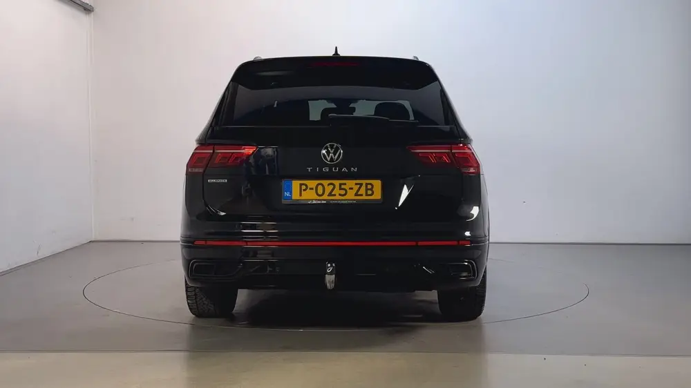 Volkswagen Tiguan Allspace 1.5 TSI R-Line Business+ 7p. Pano uit 2022, foto 9