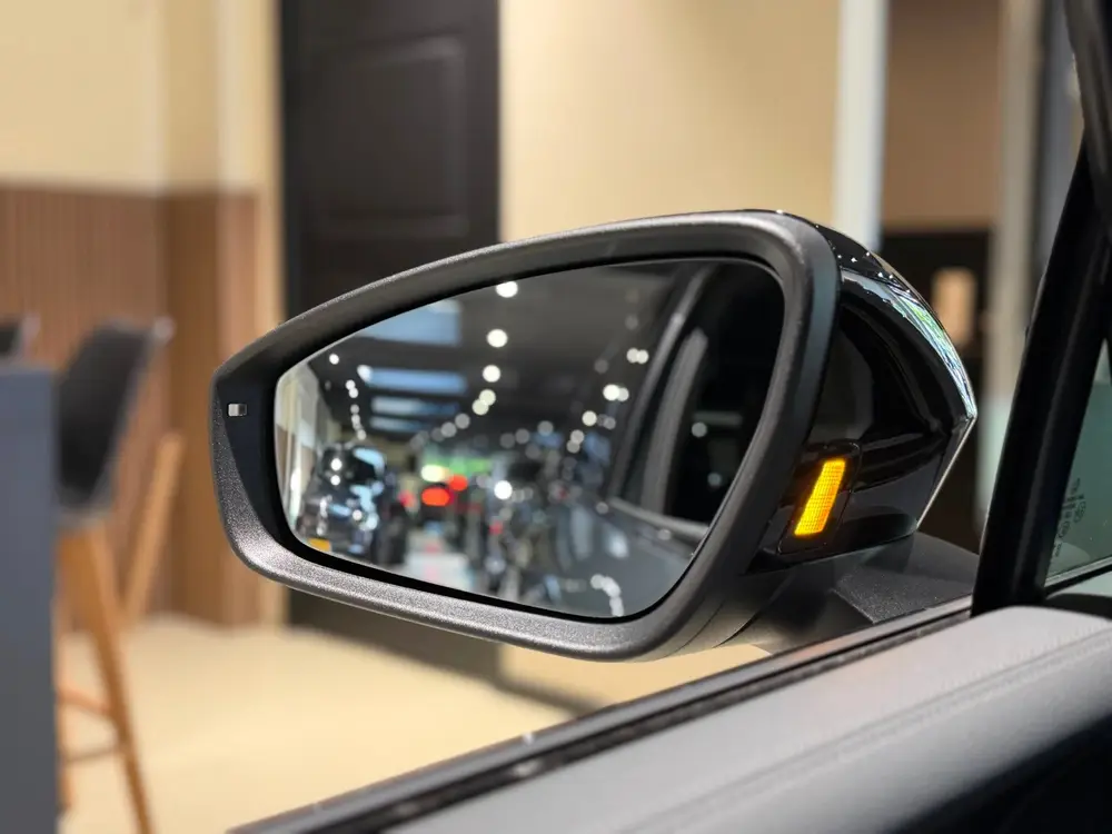 Volkswagen Tiguan 1.5 eHybride 3x R-Line|Pano|Memory|Matrix| uit 2025, foto 14