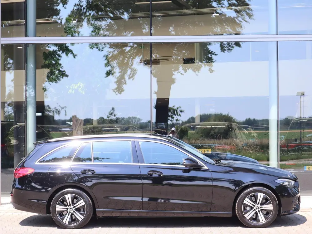 Mercedes-Benz C-Klasse 300 e Business Line l Stoelver uit 2022, foto 5