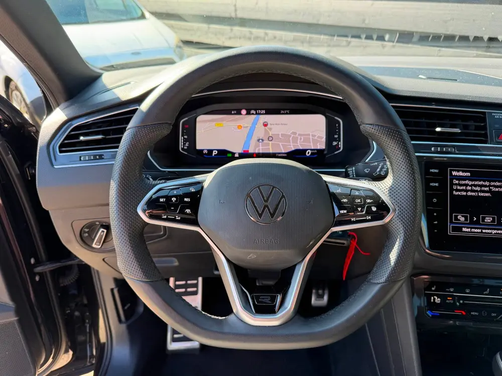 Volkswagen Tiguan 1.5 TSI R-Line ACC I Lane-Assist I Virtual uit 2022, foto 10