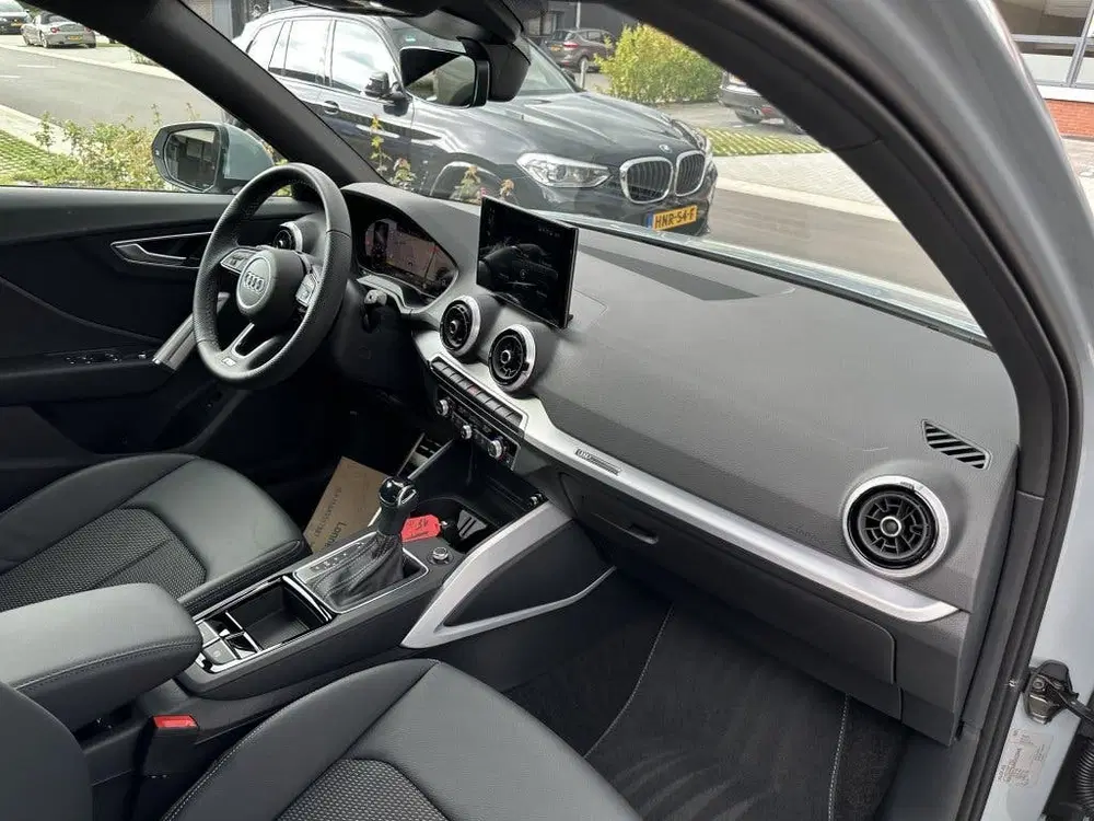 Audi Q2 35 TFSI S edition (bj 2026 uit 2026, foto 8