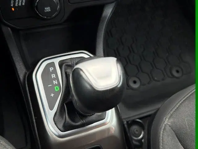 Jeep Renegade 1.3T 180pk 4WD AT9 Limited rijklaarprijs bovag uit 2019, foto 14
