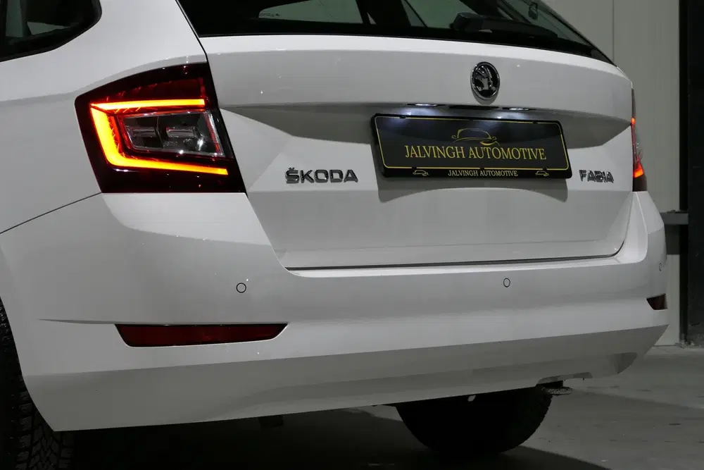 Skoda Fabia 1.0 TSI Ambition uit 2021, foto 10