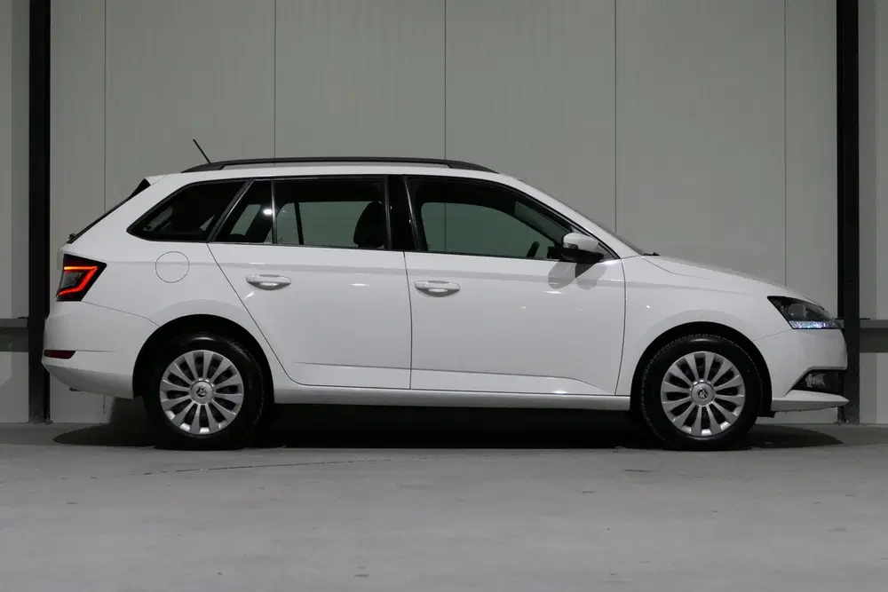 Skoda Fabia 1.0 TSI Ambition uit 2021, foto 13