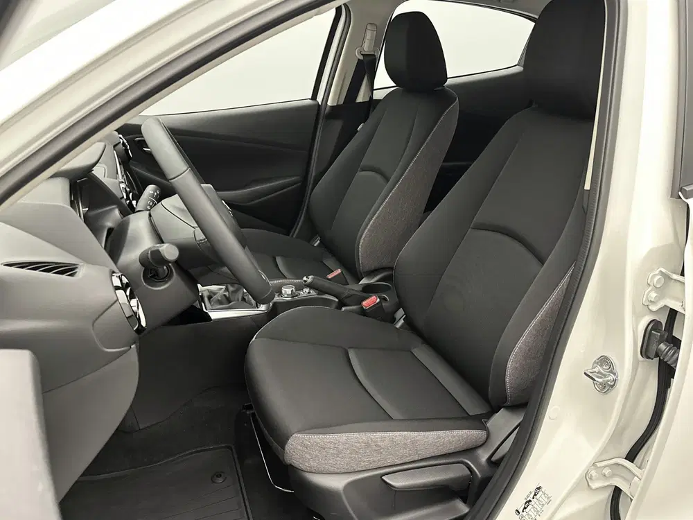 Mazda 2 1.5 e-SkyActiv-G 90 Centre-Line uit 2023, foto 6