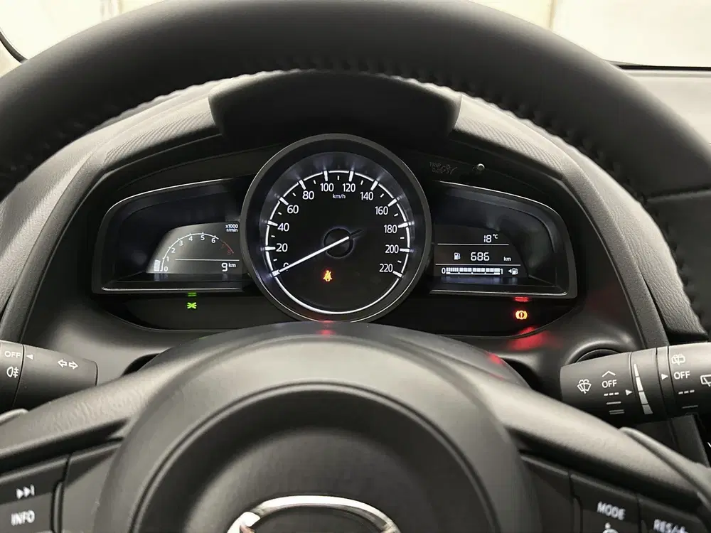 Mazda 2 1.5 e-SkyActiv-G 90 Centre-Line uit 2023, foto 8