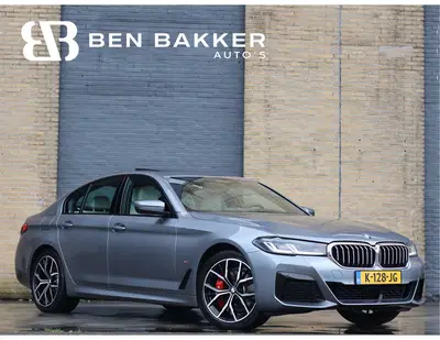 BMW 5-serie 5 Serie 530e High Executive M Sport Schuif uit 2021