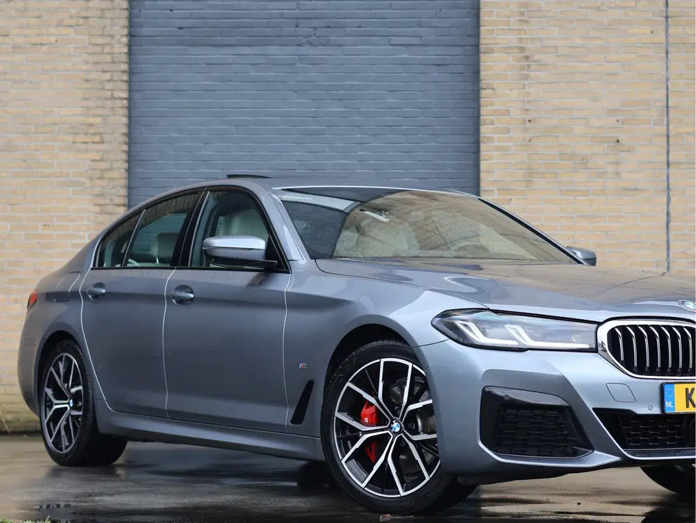 BMW 5-serie 5 Serie 530e High Executive M Sport Schuif uit 2021, foto 4