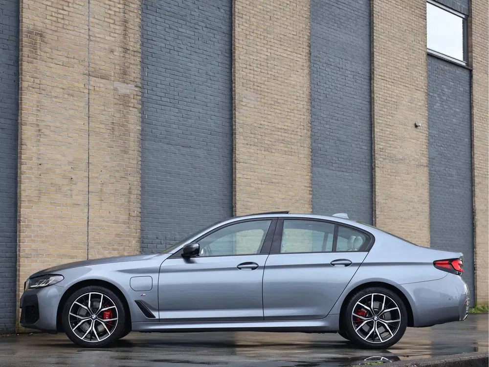 BMW 5-serie 5 Serie 530e High Executive M Sport Schuif uit 2021, foto 5