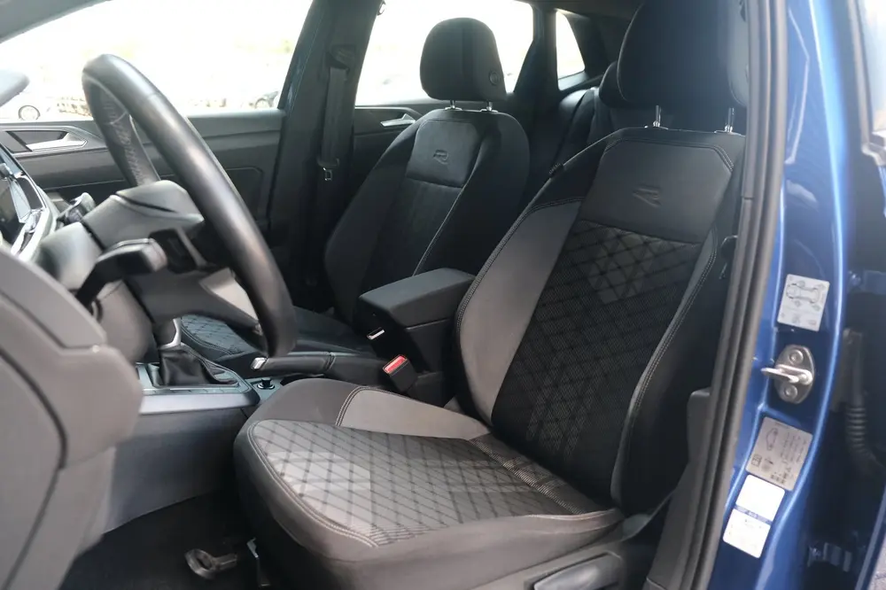 Volkswagen Polo 1.0 TSI 2x R-Line DSG Facelift IQ Matrix Led uit 2022, foto 4