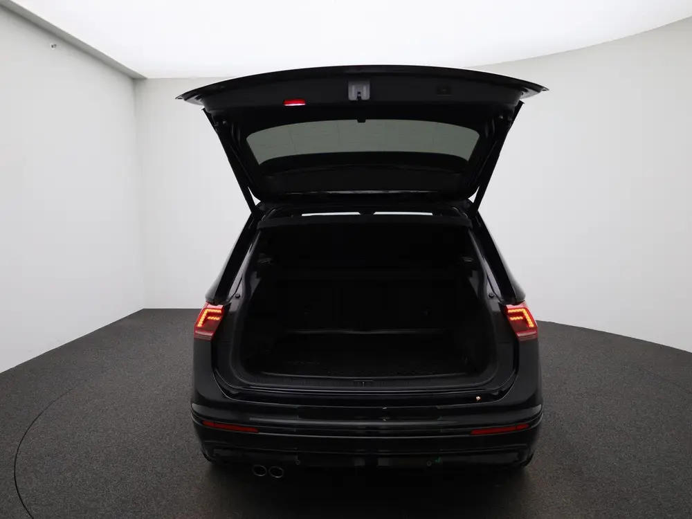 Volkswagen Tiguan 1.5 TSI ACT Highline Business R | 150 PK | uit 2020, foto 11