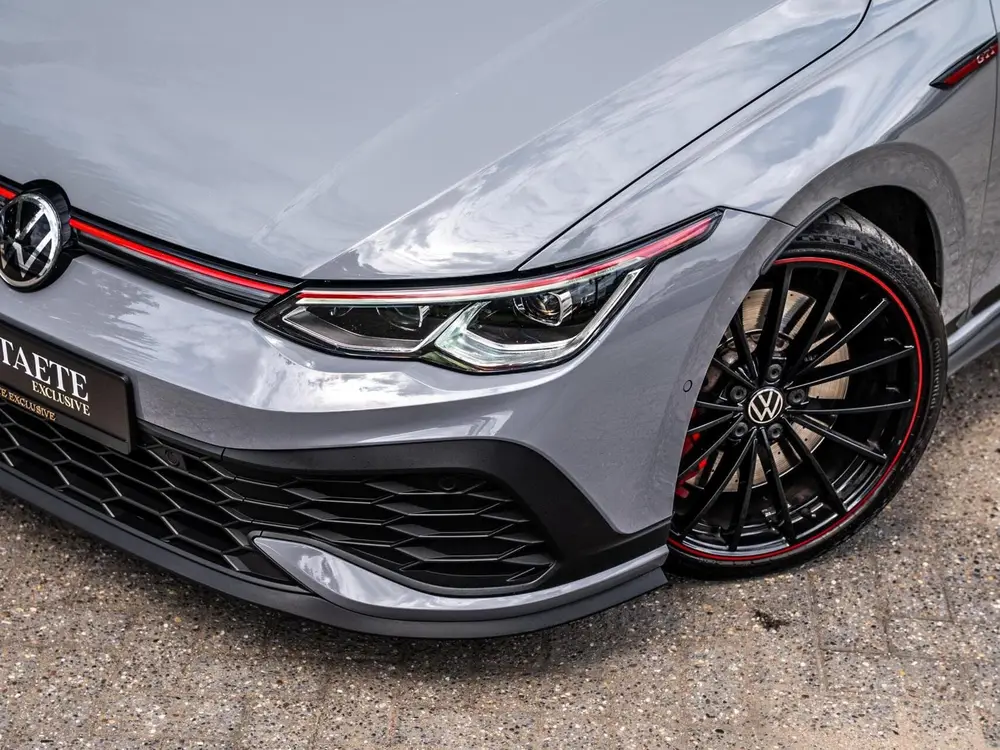 Volkswagen Golf 2.0 TSI GTI|45 JAHRE|PANO|AKRA|H&K|NÜRBURG uit 2022, foto 17